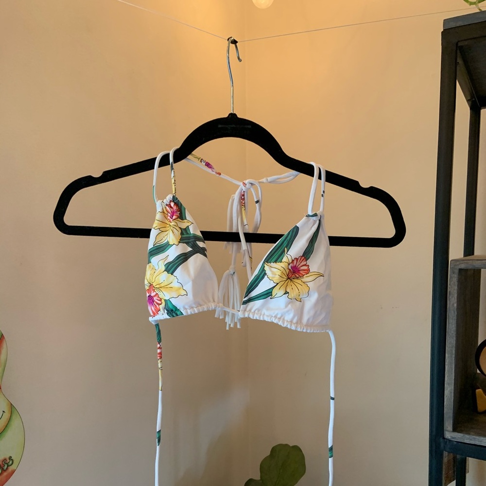 Bunulu bathing suit top
